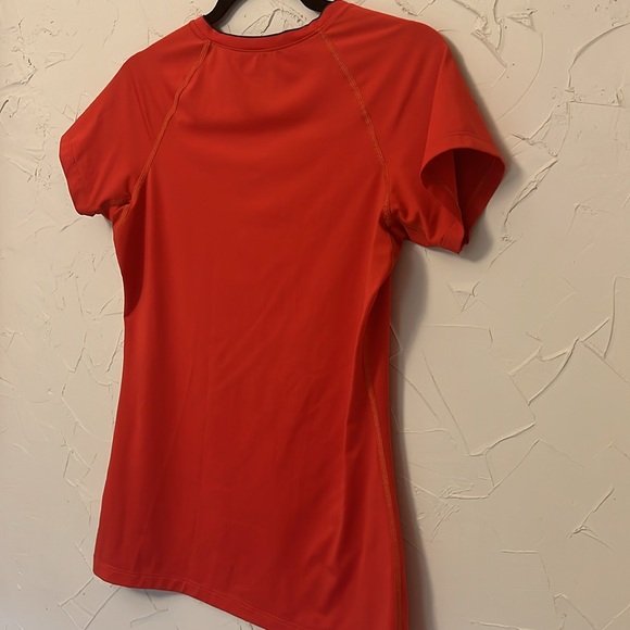 Nike Pro Women’s Medium, V-Neck Dri-Fit, Red and Black - Picture 6 of 11